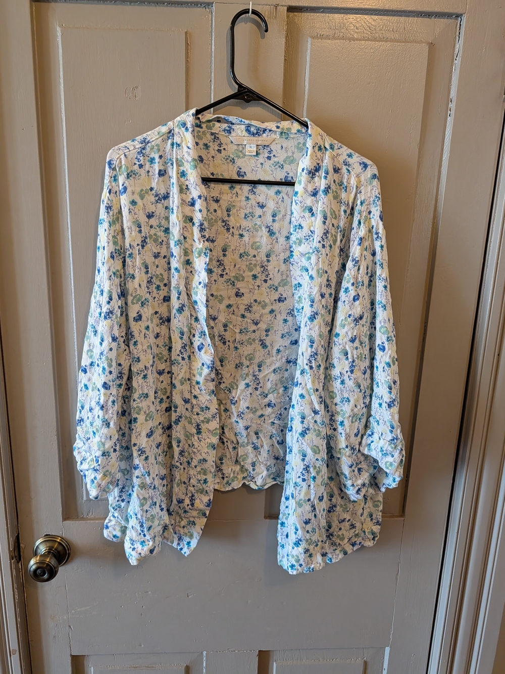 LC Lauren Conrad White Open-Front Floral Jacket with Blue & Green Print